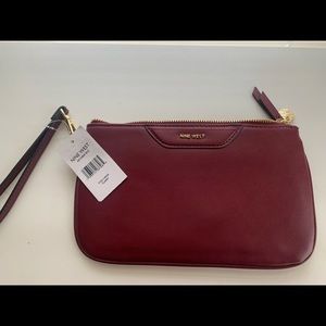NWT NINE WEST burgundy wristlet